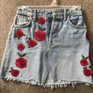 Embroidered denim skirt